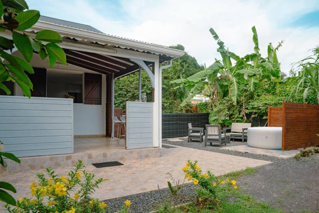 Le Man Nima Villa Les Abymes Exterior photo